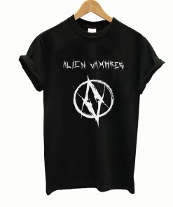 Alien vampire t-shirt