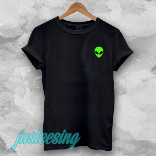 Alien Head Pocket Patch T-shirt