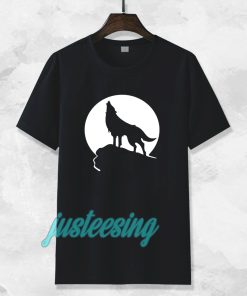 Howling wolf silhouette and full moon T-shirt