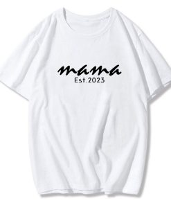 Mommy Est 2023 T-Shirt TPKJ3